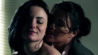 Rich bitch with black hair moans and enjoys secretary's tongue