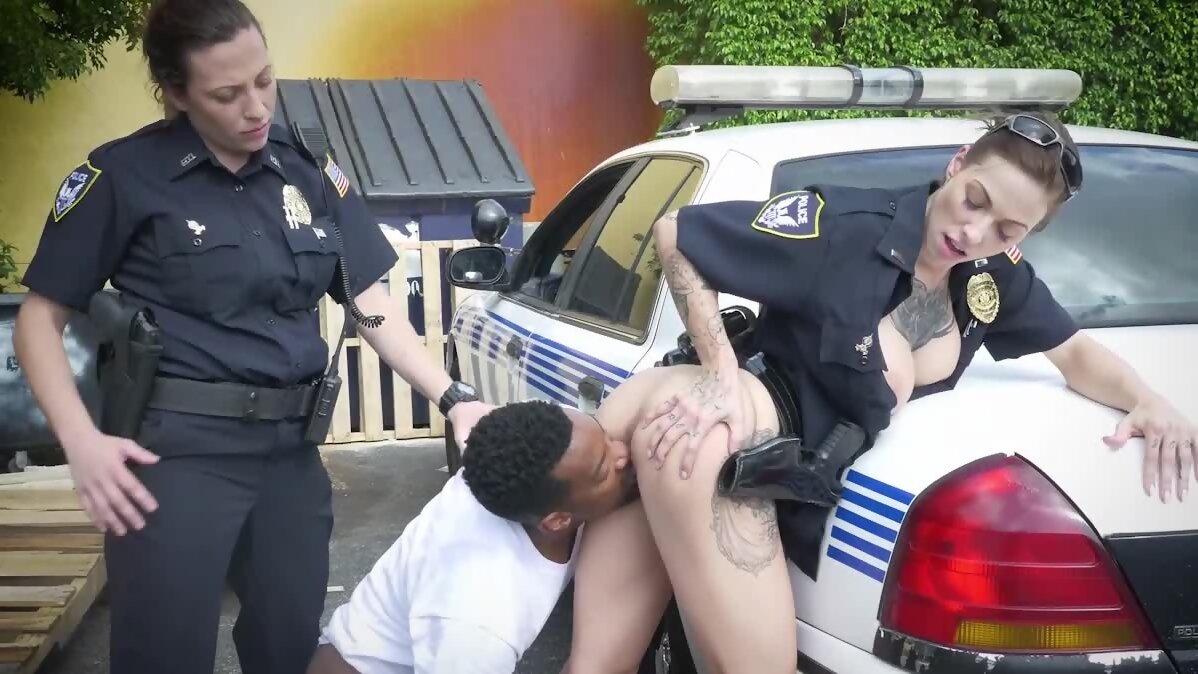 Black man fucks two dirty cop ladies in outside 3some - HD Porn Tube