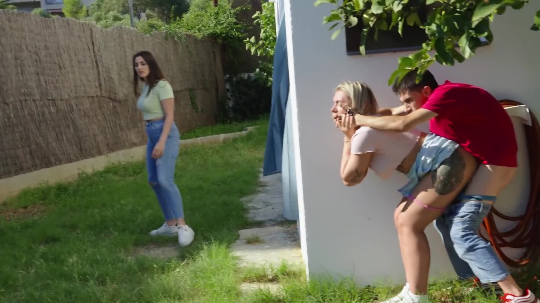 Wild blonde Scarlett Wild gets shagged behind the shed - HD Porn Tube