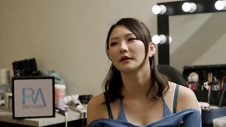 Charming Asian chick gets fucked at the photoshoot