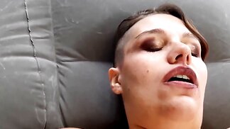 Golden Griffin receiving a POV BJ from Submissive Kitten