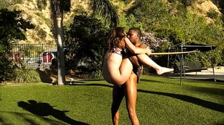 Isiah Maxwell picks up and bangs Gia Derza with intensity